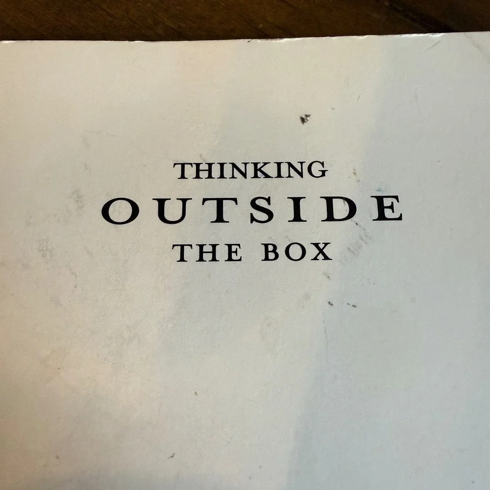White‎ Castle 10th Annual Cookbook 2001 Thinking Outside the Box Vintage